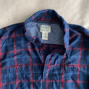LLBean men’s slightly fitted flannel button down